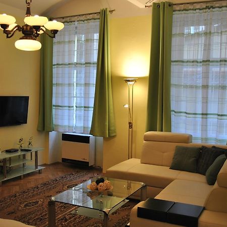 Vertigo Apartment براغ المظهر الخارجي الصورة